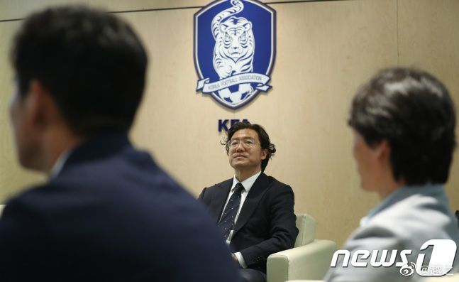 已婚的妻子偷窥按摩
